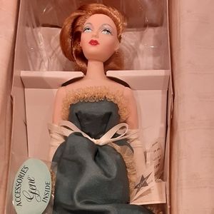 ASHTON DRAKE DOLLS